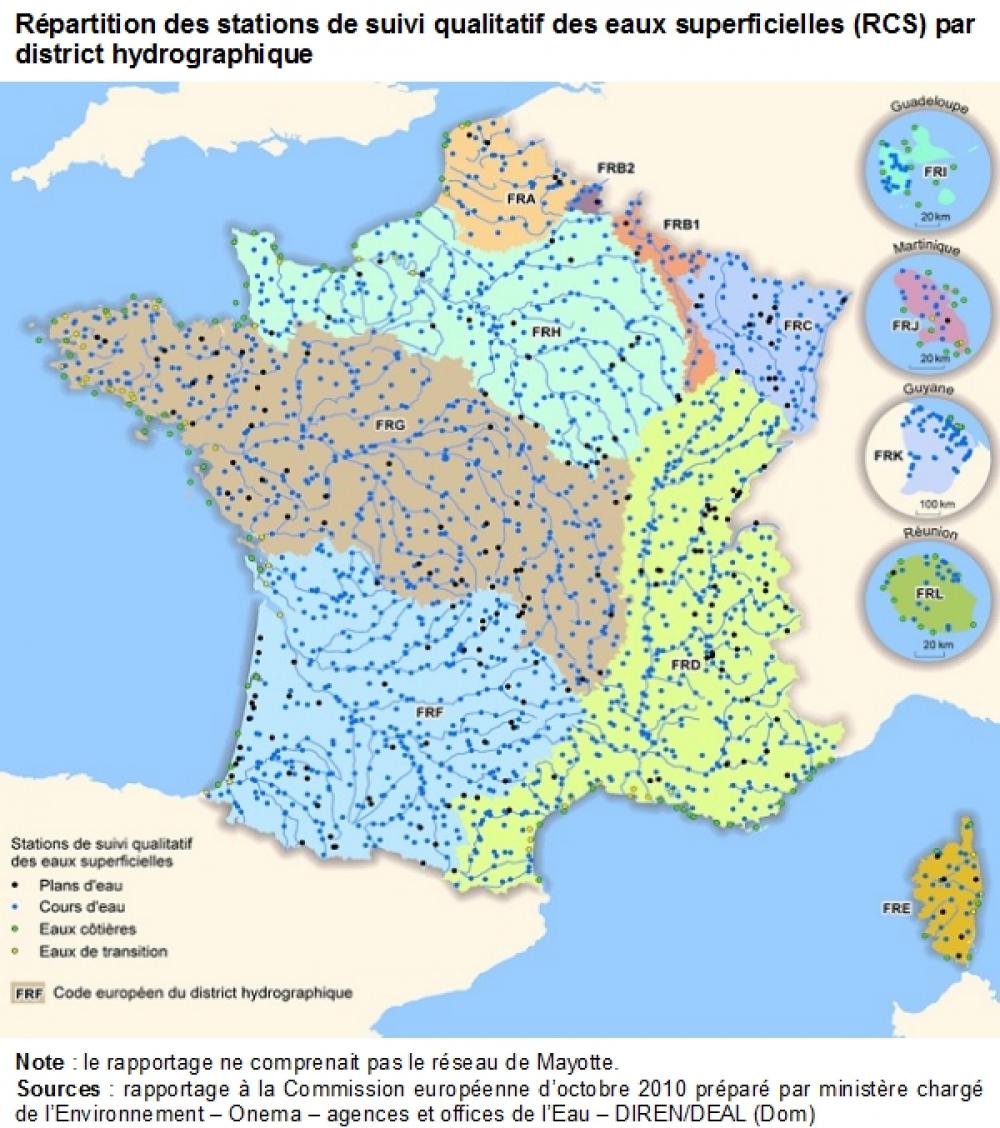 Répartition des stations de suivi qualitatif des eaux superficielles (RCS) par district hydrographique